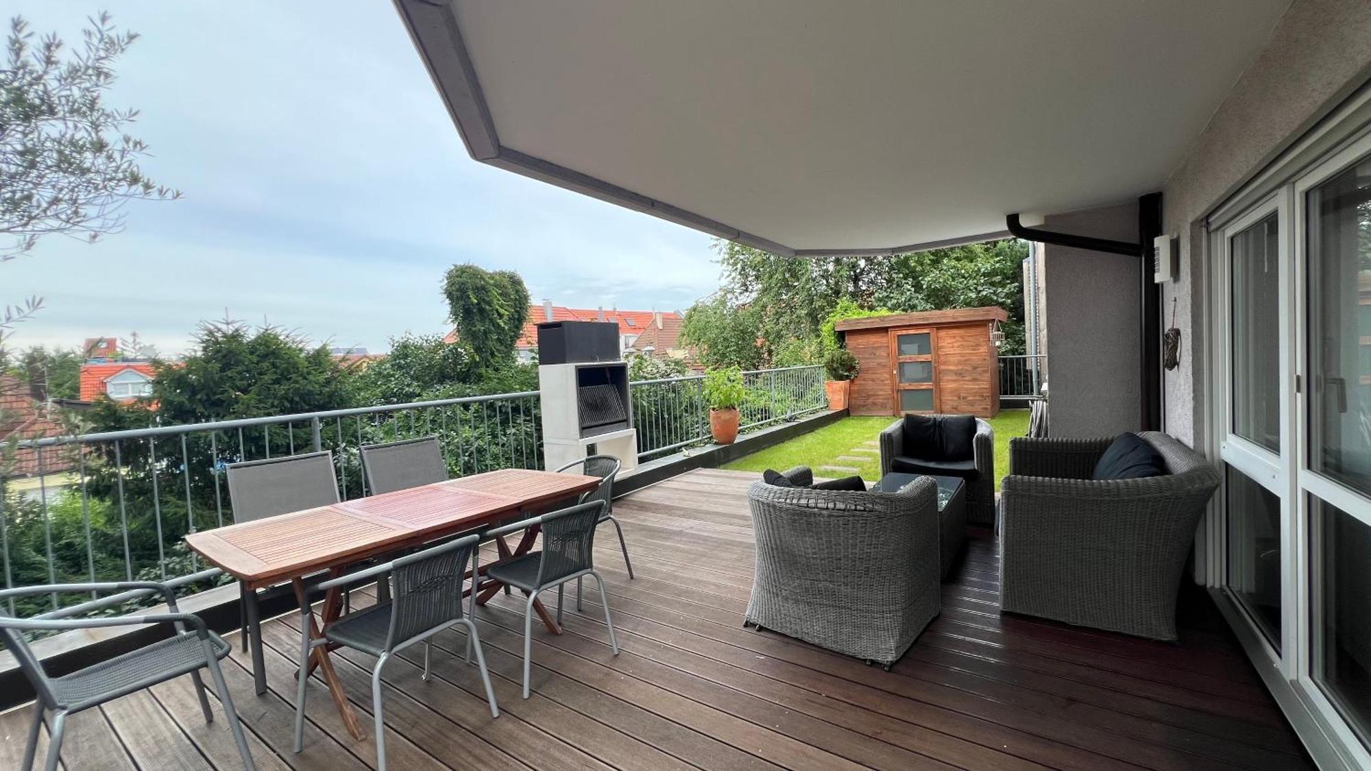 Ludwigshome Luxus - Zentral, Kostenloser Parkplatz, Terrasse Ludwigsburg Esterno foto